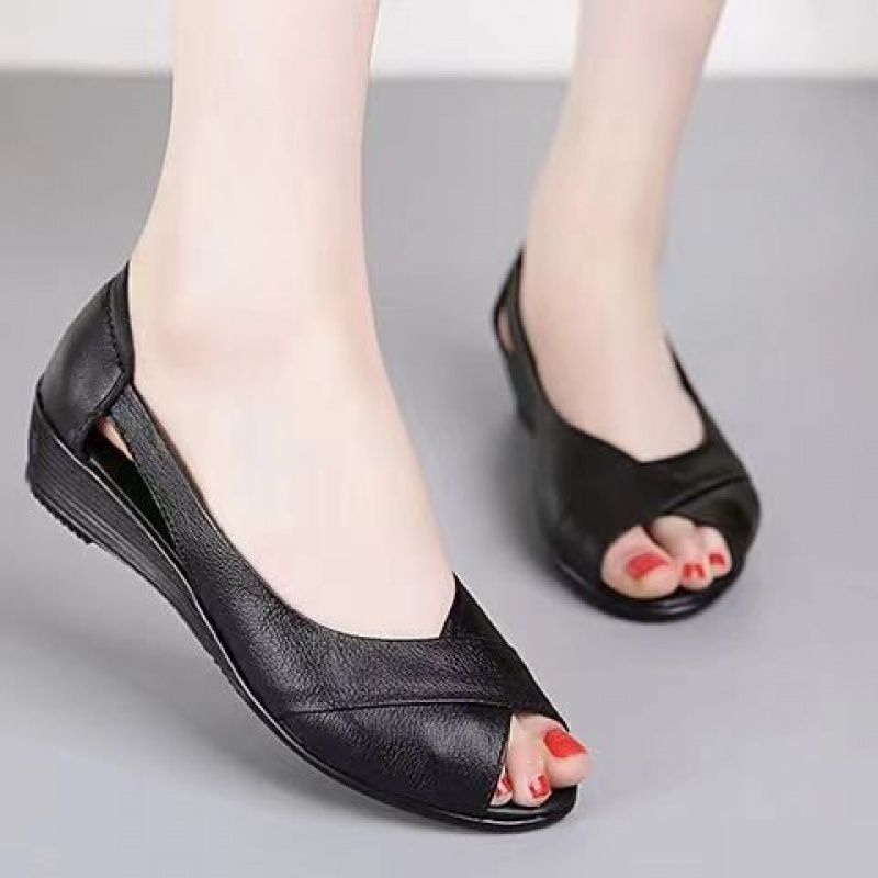 Casual Peep Toe Rubber Mid Heel Women's Sandals