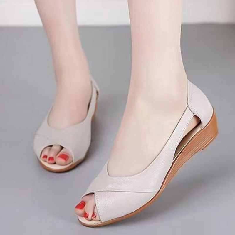 Casual Peep Toe Rubber Mid Heel Women's Sandals
